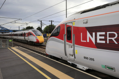 13-Azuma-Peterborough-Station