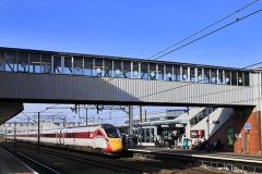 09-LNER-Pboro-Station