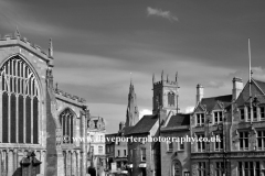 Architecture in Red Lion Square, Stamford town