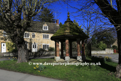 The Old Pump, Exton village green