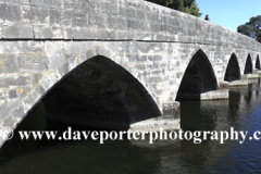 Bridge over the River Avon, Fordingbridge town