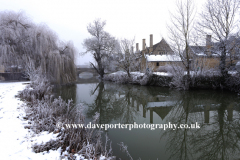 Frosty river Welland Meadows, Stamford