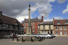 The war memorial, Sleaford market place