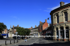 Town centre and Stanhope Memorial, Horncastle