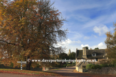 Autumn, Duddington village green