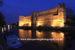 Dusk, the ruins of Newark Castle, Newark on Trent