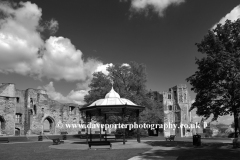 Bandstand and gardens, Newark Castle