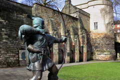 Robin Hood statue outside Nottingham Castle