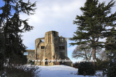 Winter snow, Newark Castle, Newark on Trent