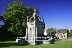 Memorial Fountain, Churchill village