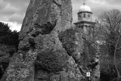 The ruins of Bridgnorth Castle, Bridgnorth town