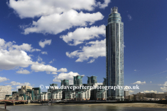 River Thames, St Georges Wharf