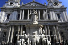 Statue of Queen Anne, St Paul's Churchyard