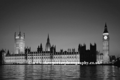 Dusk over the Houses of Parliment, river Thames