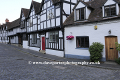 Architecture in Mill Street; Warwick town