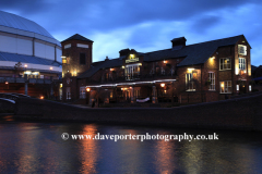 The Malt House Pub, Birmingham Canal