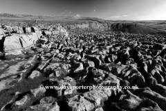 Malham Cove, limestone cliffs, Malhamdale