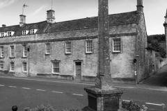 The War Memorial Cross, Northleach town