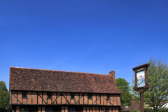 Moot Hall; Elstow village; John Bunyans birthplace