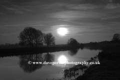 Winter sunset, river Nene, Ferry Meadows