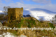 Ruins of Peveril Castle, Castleton village