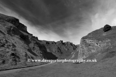 Winnats Pass, Castleton village, Hope Valley