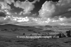 Hope Valley showing Mam Tor and Lose Hill ridge