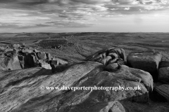 Summer evening light, Curbar gritstone edge