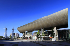 The Lowry Theatre, Pier 8, Salford Quays, Manchester, Lancashire, England, UK