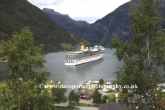 Cruise ships in Geirangerfjord, Geiranger town