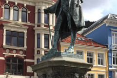 Ludvig Baron Holberg statue, Market Square, Bergen