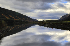 Autumn colours, Loch Lochy at Laggan locks