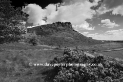 View to Hen Cloud rock, the Roaches Rocks, Upper Hulme