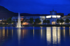 Fountain and Kuntsmuseum, City Park, Bergen